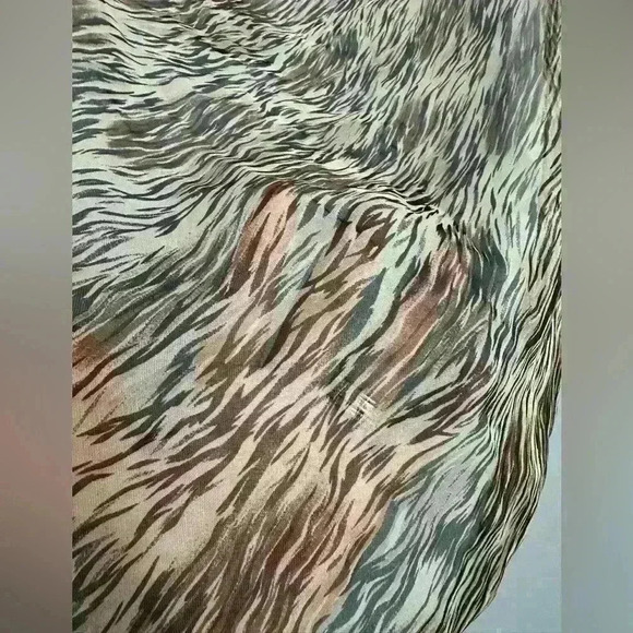 Vintage Handkerchief Animal Print (7) - Picture 4 of 5